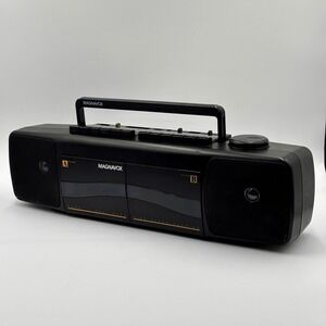 Magnavox D8097 Dual Cassette Boombox AM FM Radio Vintage Portable Black Works